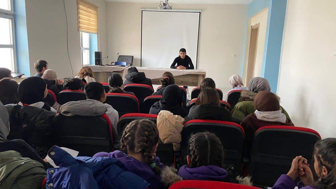 Erzurum Kitap Akademisi İlçe Paneli